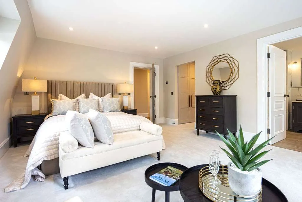 Winkfield Park, Winkfield Row, Berkshire, RG42 6NA, photo 9