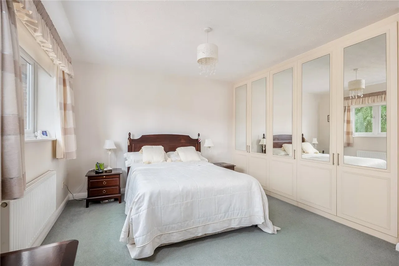Mallard Close, Stratford-upon-Avon, Warwickshire, CV37, photo 6