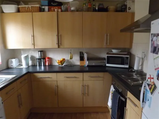 Oakwood Drive, Lordswood, SO16, photo 2