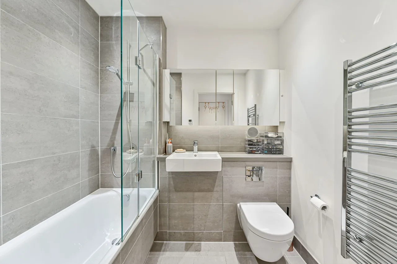 Apartment 2, Brouard Court, BROMLEY, photo 9