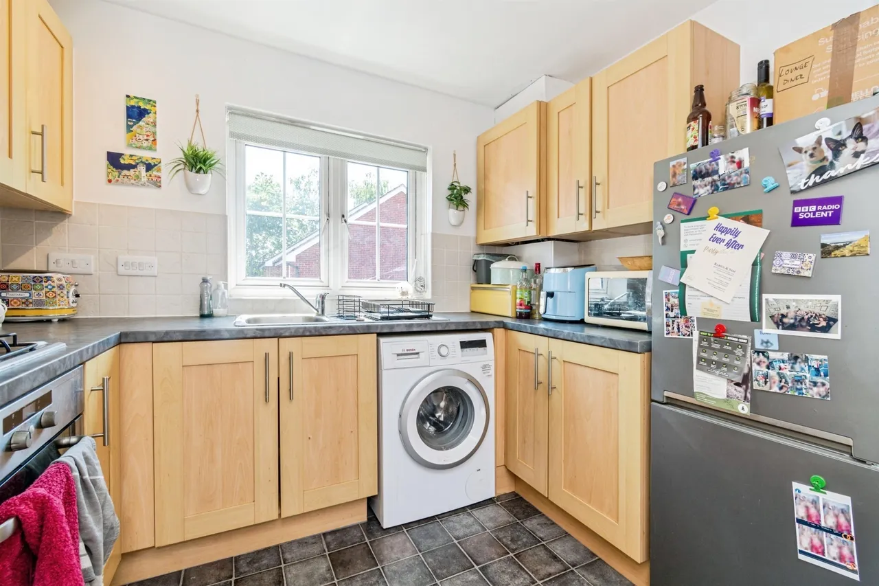 Withy Close, Romsey, photo 5