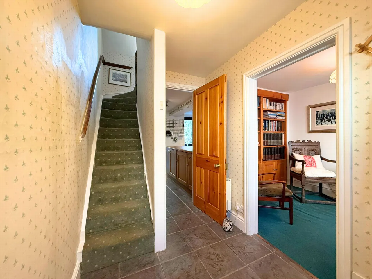 St Mary Street, Monmouth, NP25, photo 2