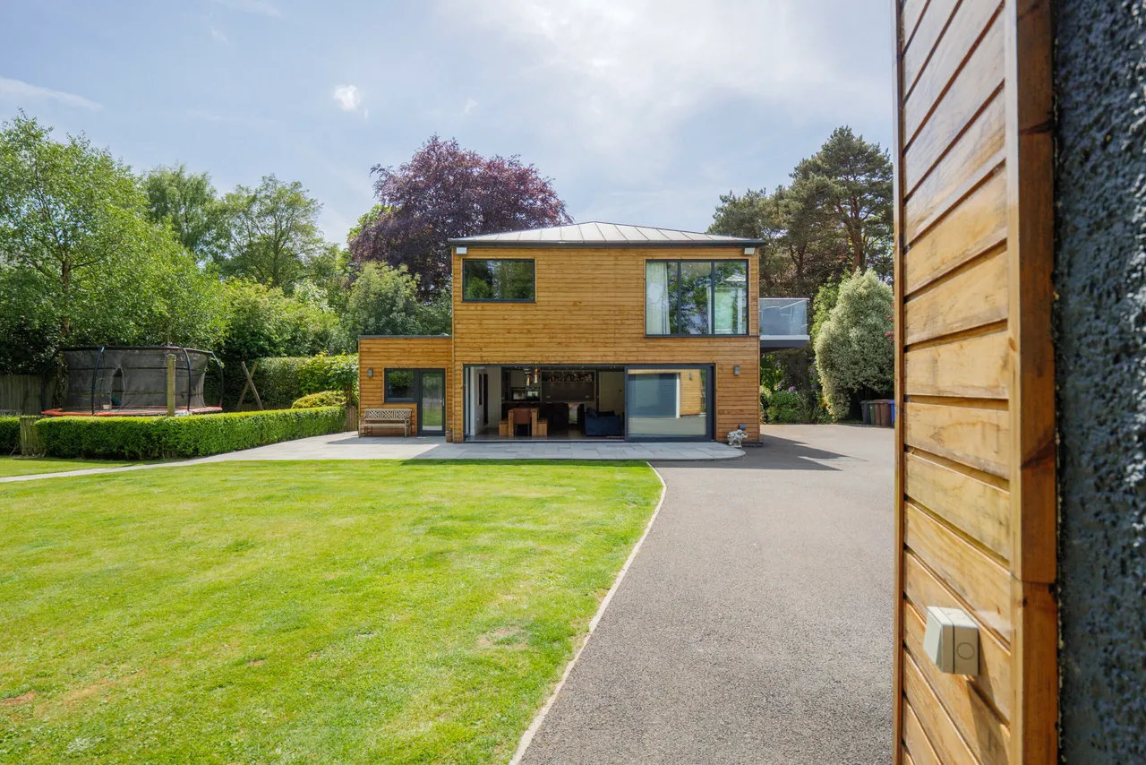 Westwood House, 22 Greenfield Avenue, Alloway, KA7 4NW, photo 28