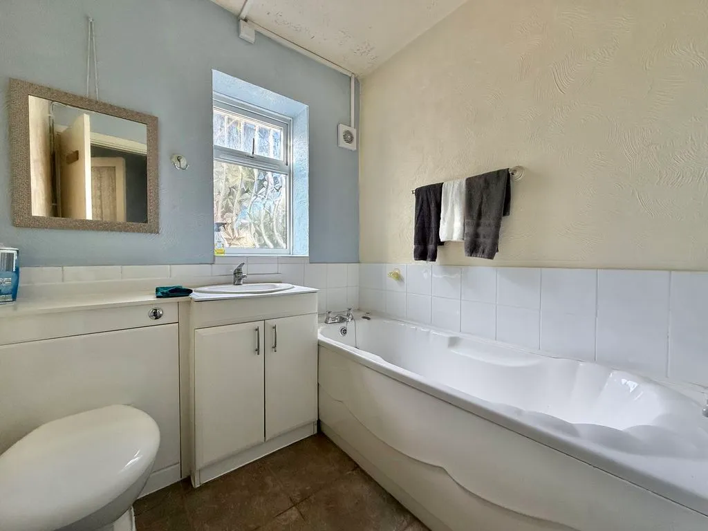 Charlton Road, Kingstanding, B44, photo 9