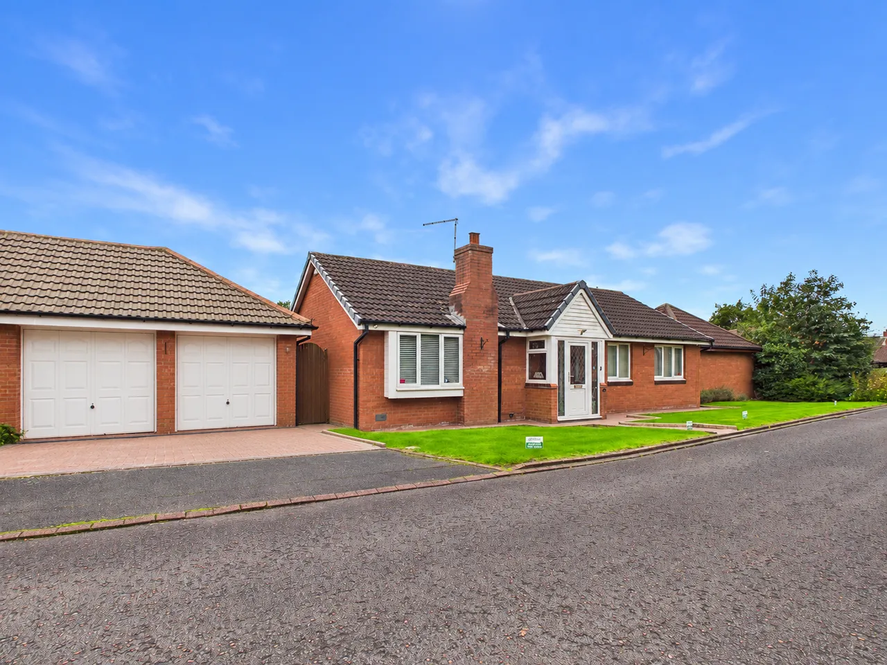 3 bed house for sale — Sandsdale Avenue, Fulwood, Lancashire, PR2 9AZ