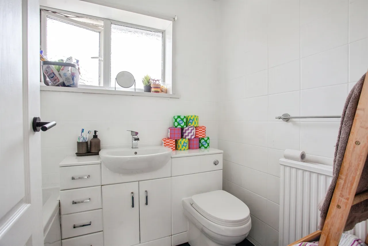 Northfield Drive, PONTEFRACT, photo 9