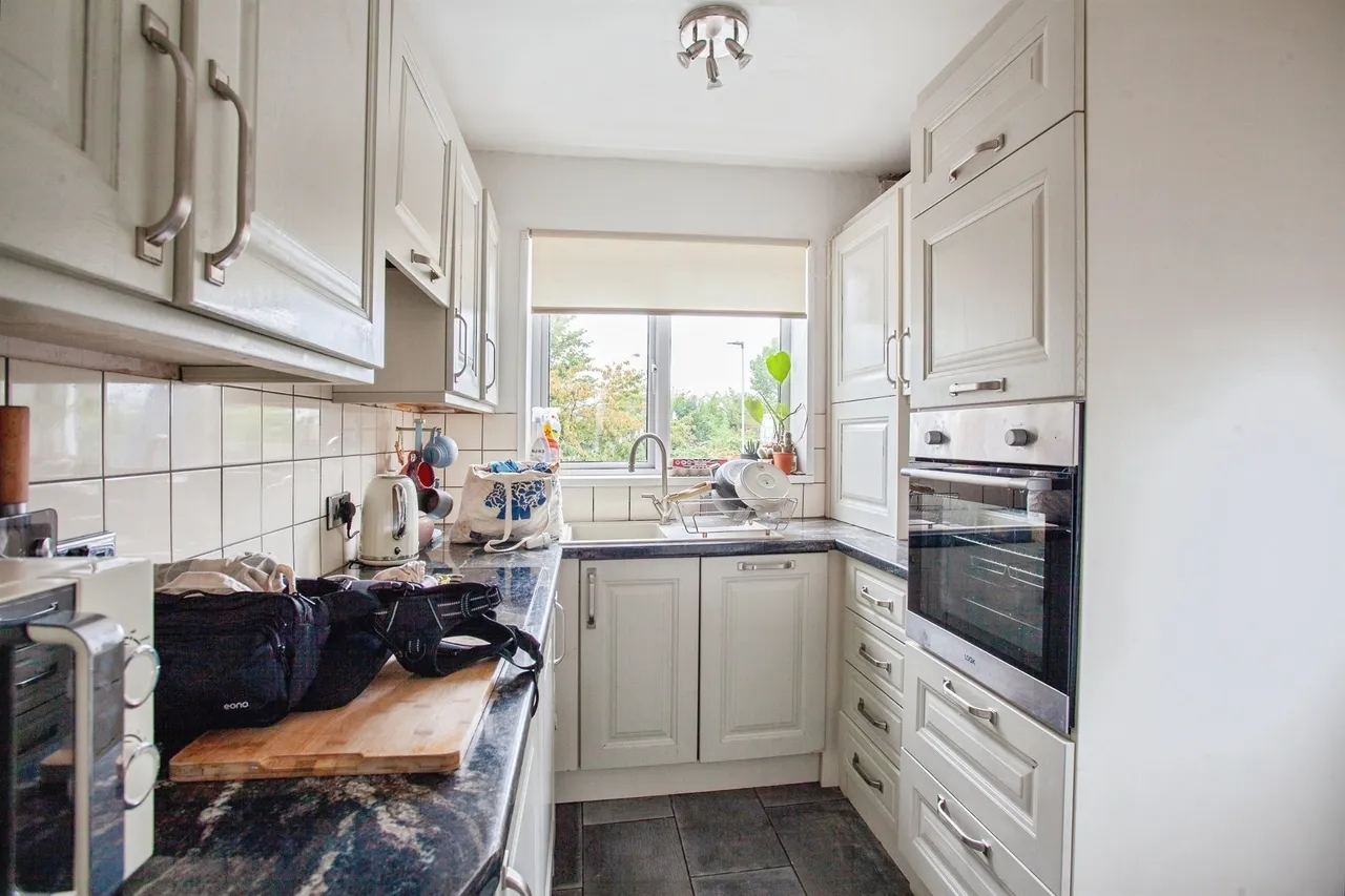 Northfield Drive, PONTEFRACT, photo 2