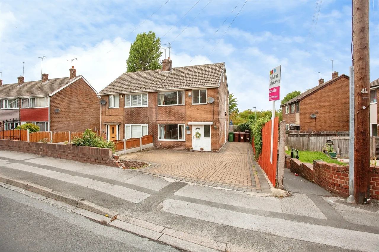 3 bed house for sale — Northfield Drive, PONTEFRACT
