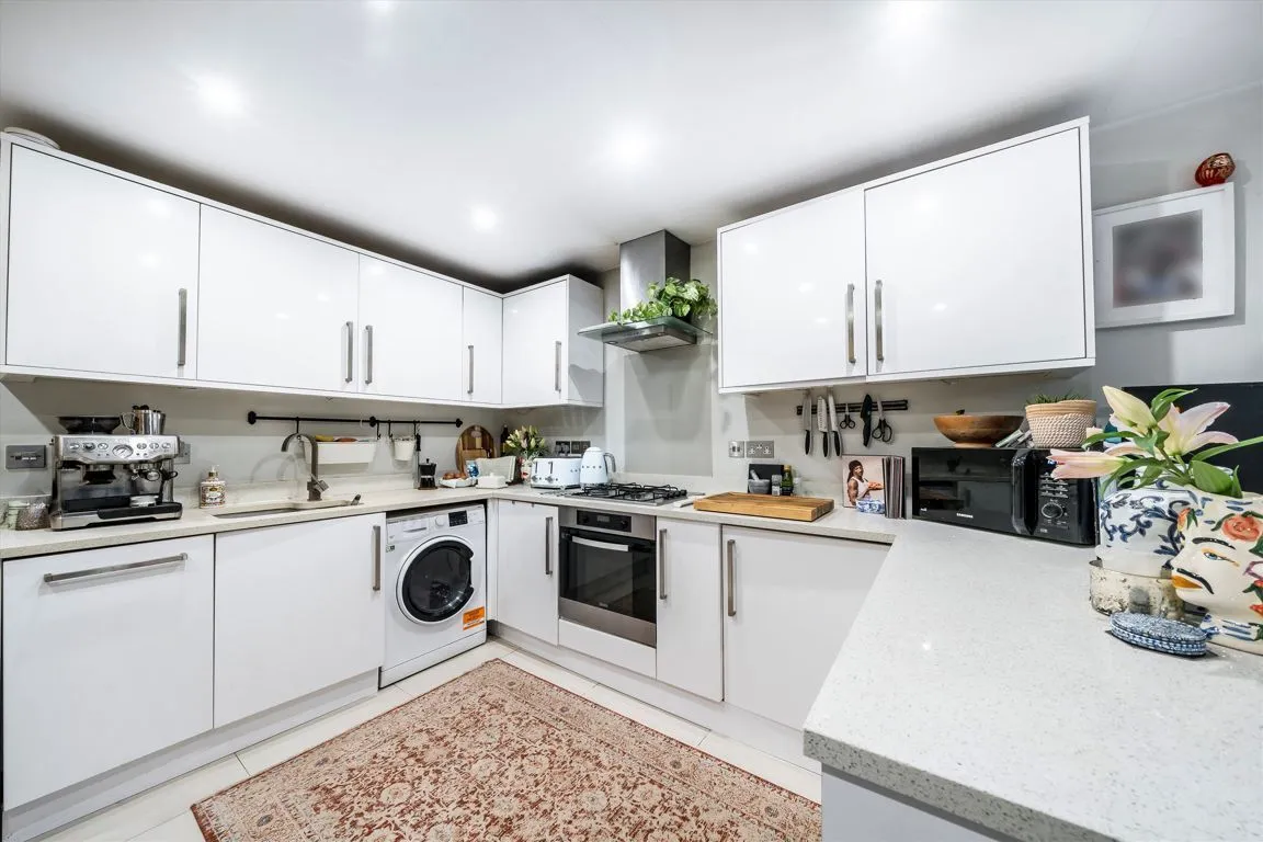 Seymour Road, KT1, photo 3