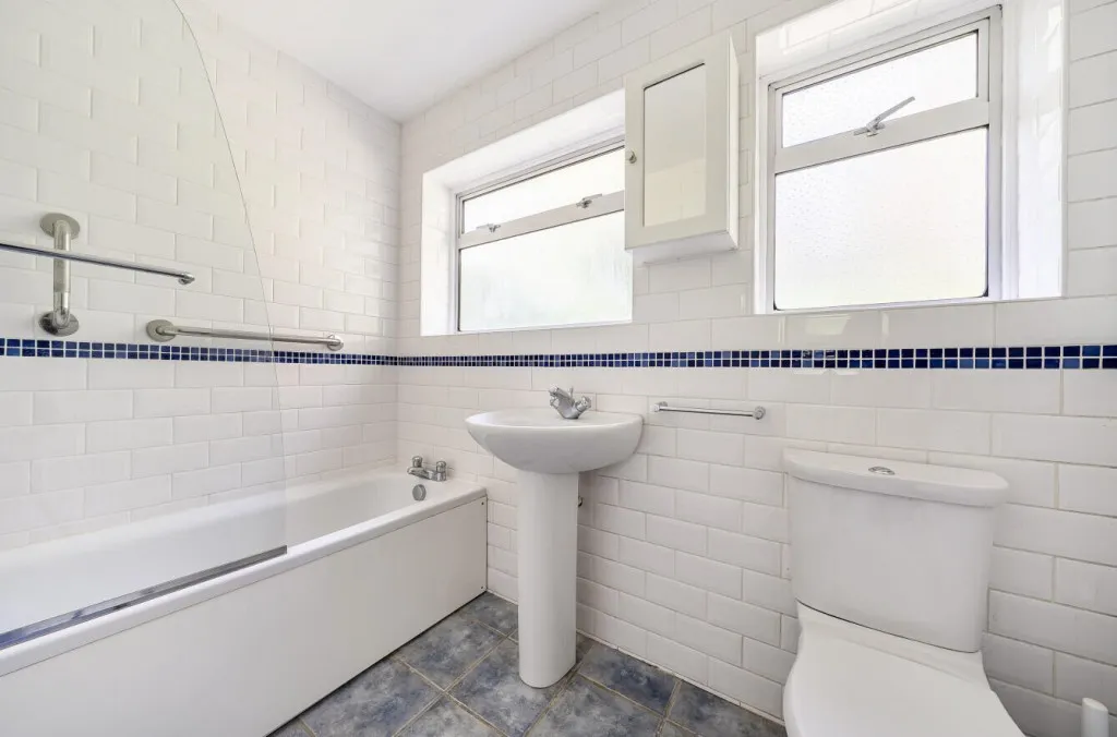 Buckham Thorns Road, Westerham, photo 9