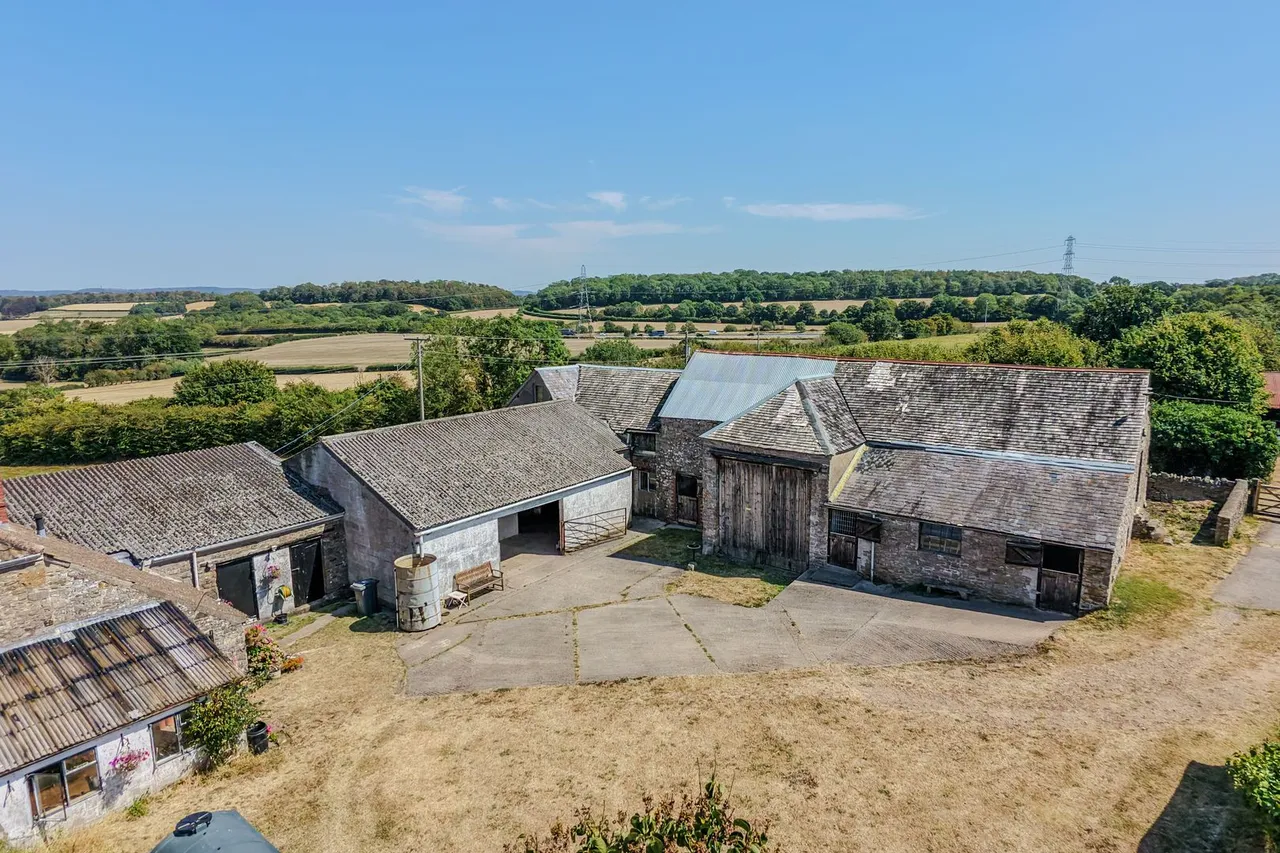 Brinkmarsh Lane, Falfield, photo 2
