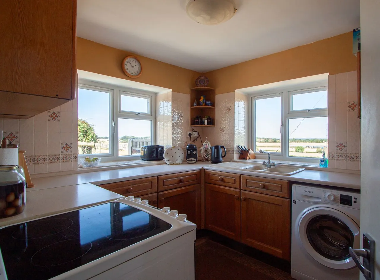 Brinkmarsh Lane, Falfield, photo 8