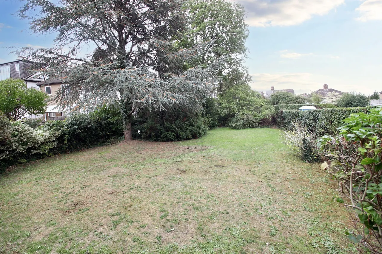 St. Barnabas Road, Woodford Green, IG8, photo 15