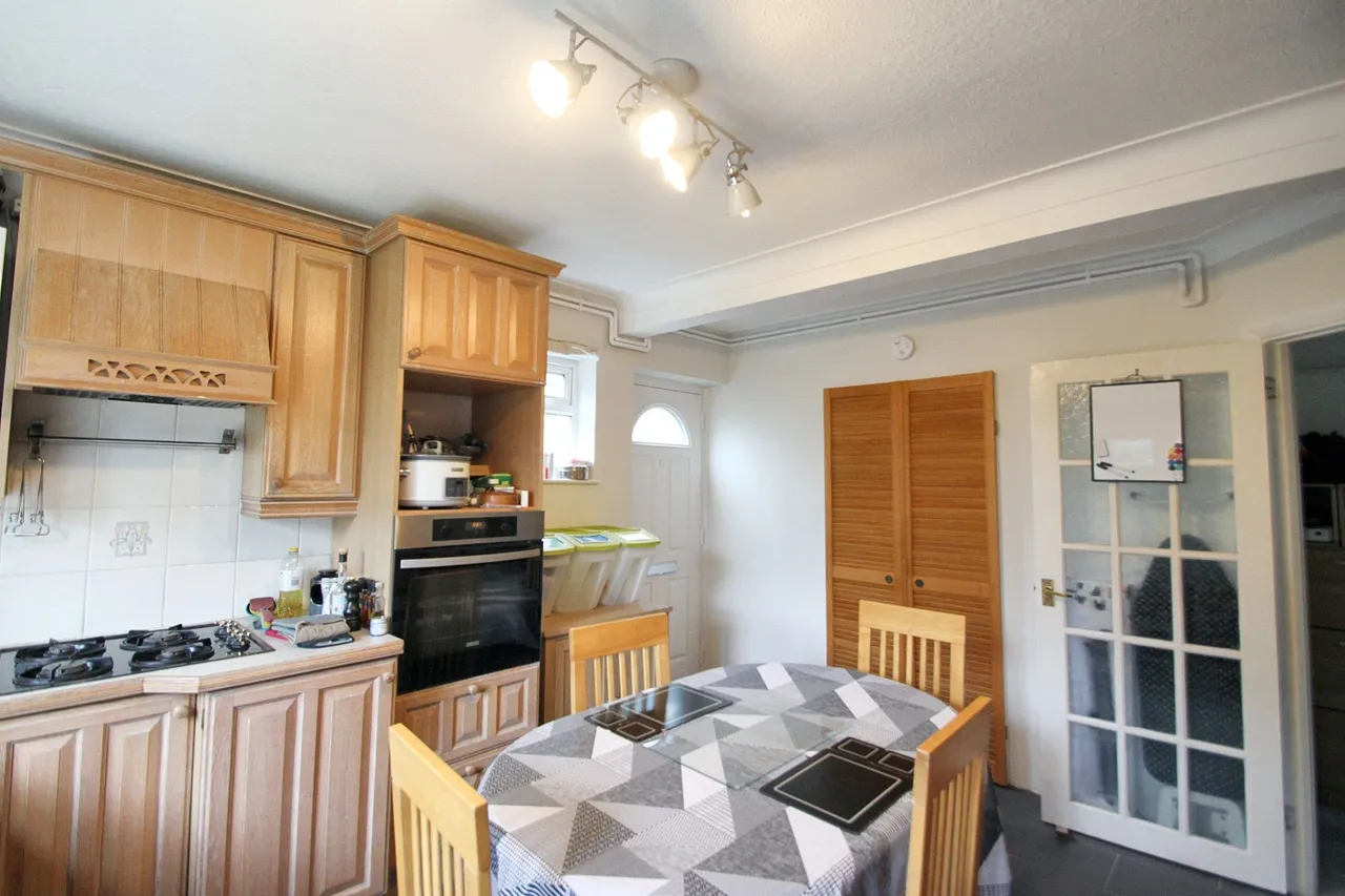St. Barnabas Road, Woodford Green, IG8, photo 5