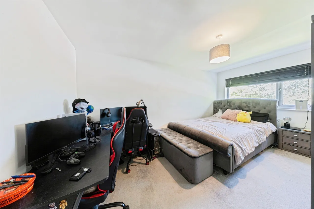 Ormonde, Stantonbury, MK14, photo 9