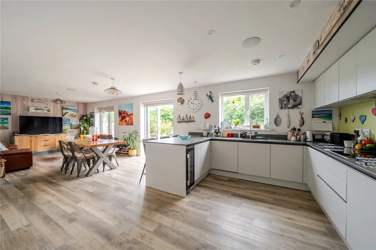 Halwyn Avenue, Crantock, TR8, photo 3