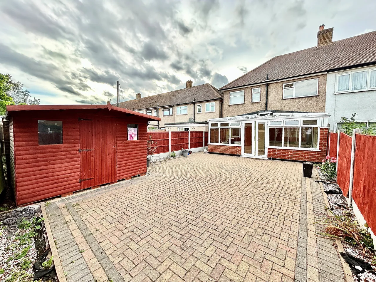 Nelson Road, Rainham RM13, photo 17