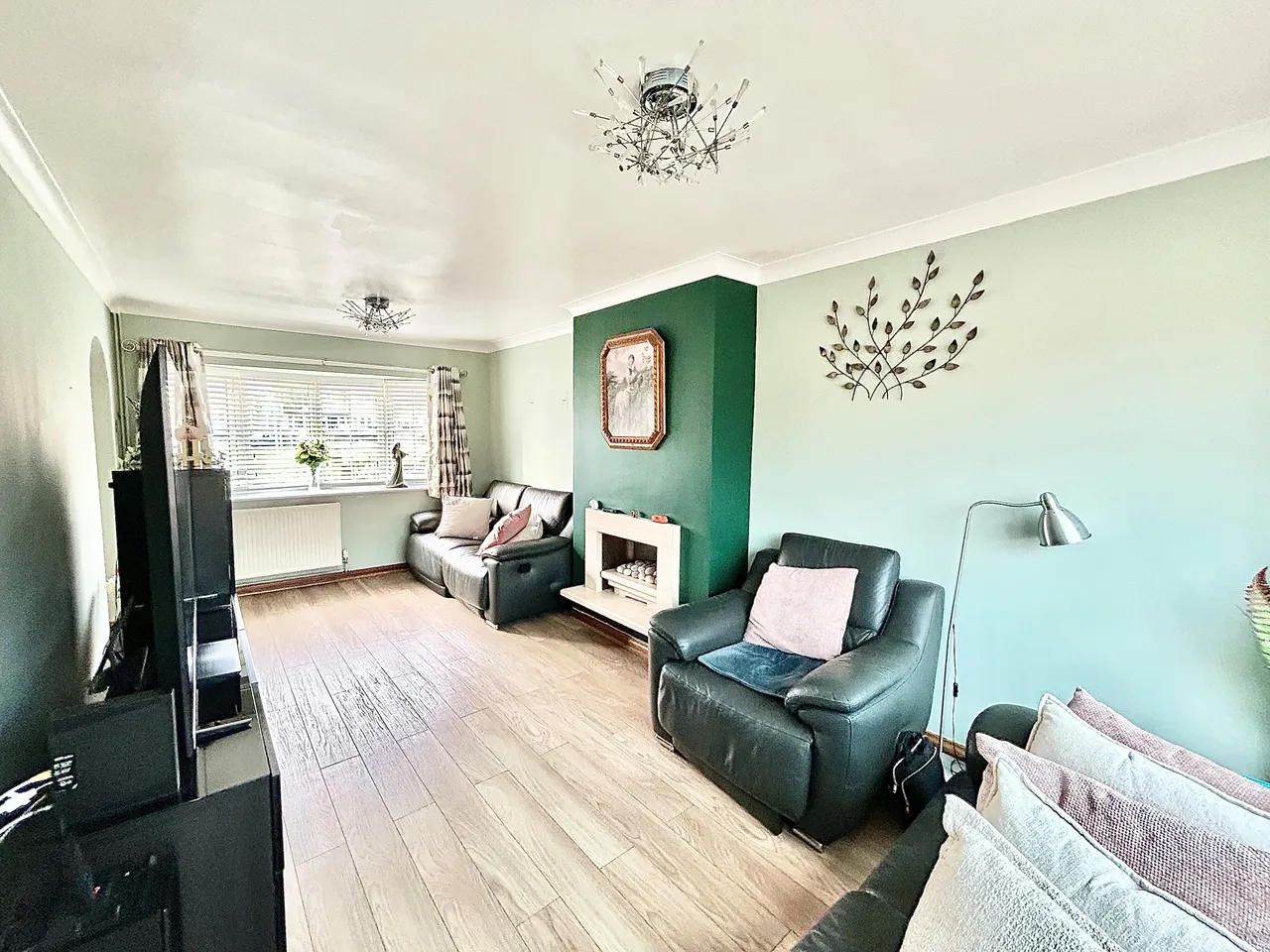 Nelson Road, Rainham RM13, photo 3