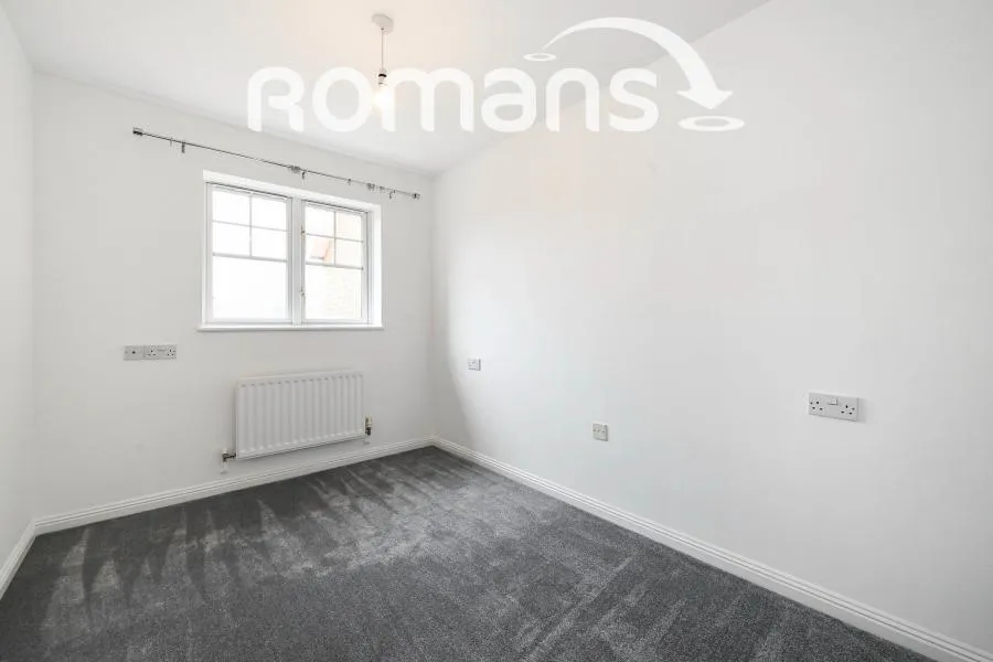 Roby Drive, Bracknell, RG12, photo 9