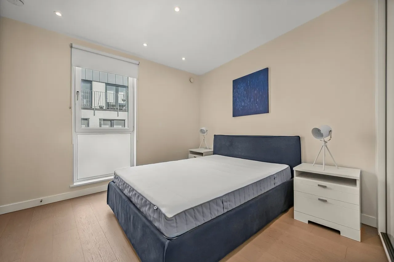 Blue Anchor Lane, Bermondsey, SE16, photo 10