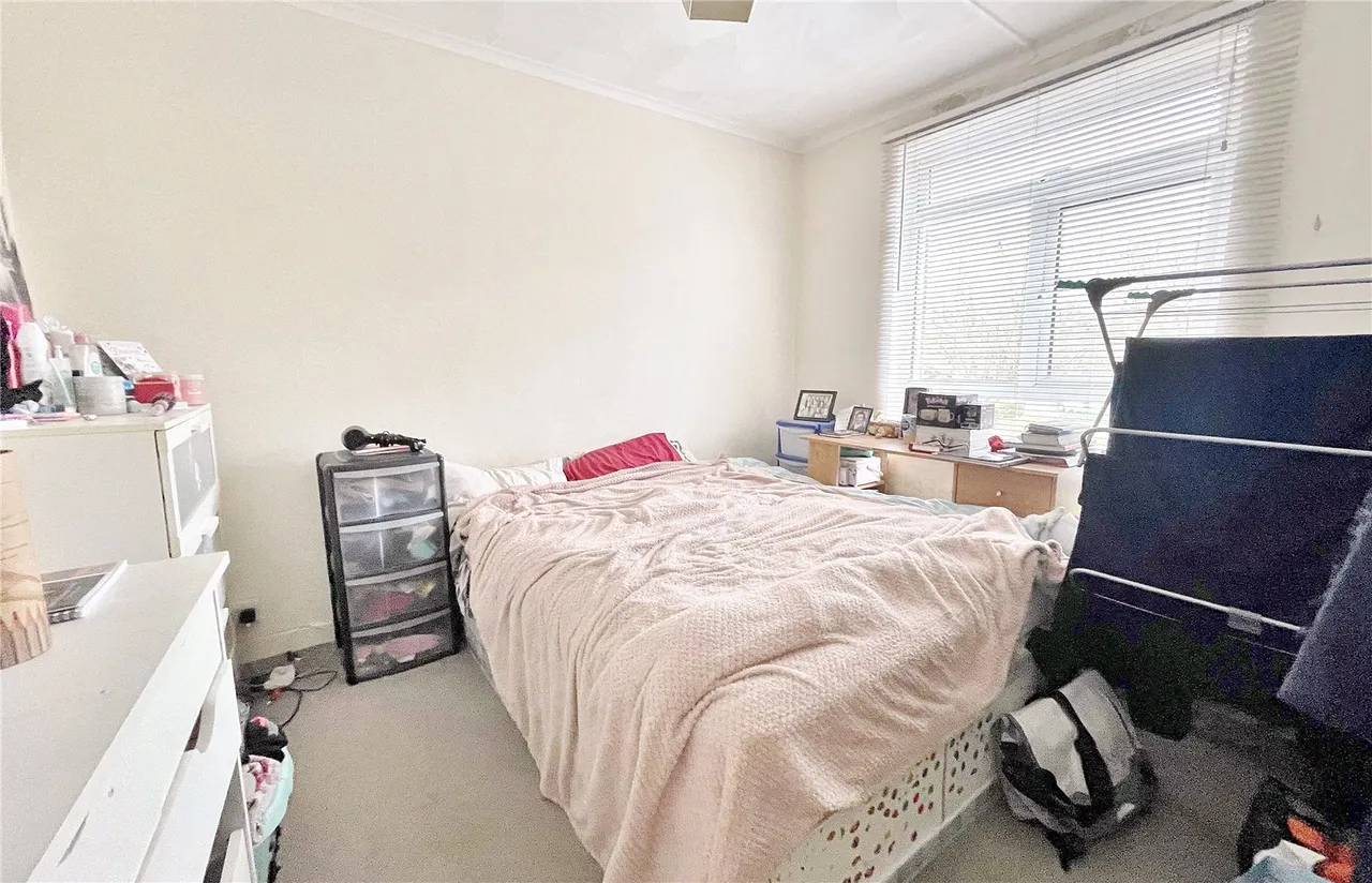 Field Place Parade, The Strand, BN12, photo 4