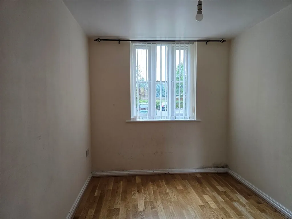 Woodholme Court, Liverpool, L25, photo 6