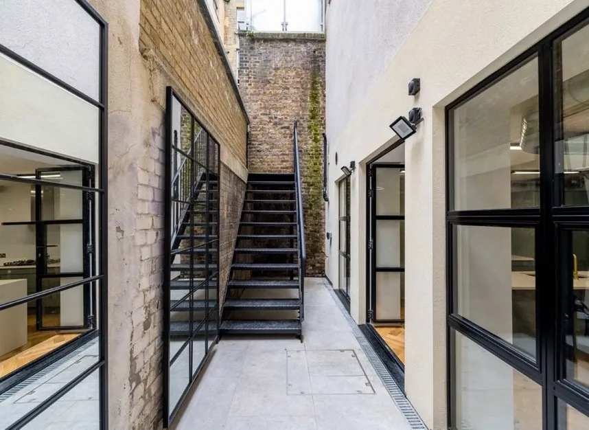 Hatton Garden, Clerkenwell, EC1N, photo 4
