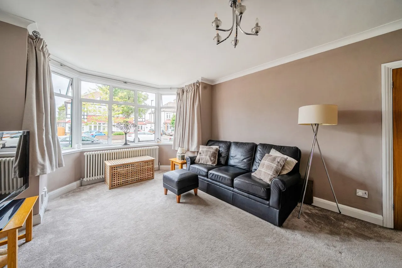 Links Road, BR4, photo 13