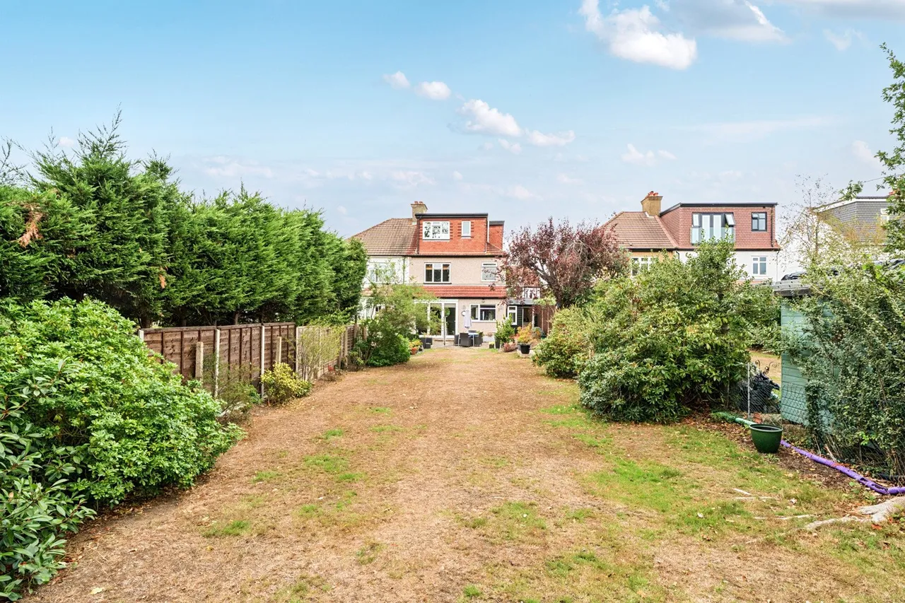 Links Road, BR4, photo 4