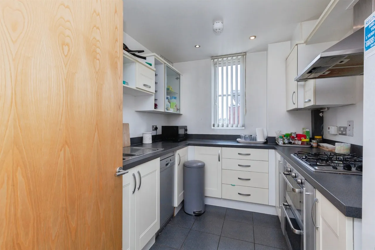 Watkin Road, Leicester, photo 11