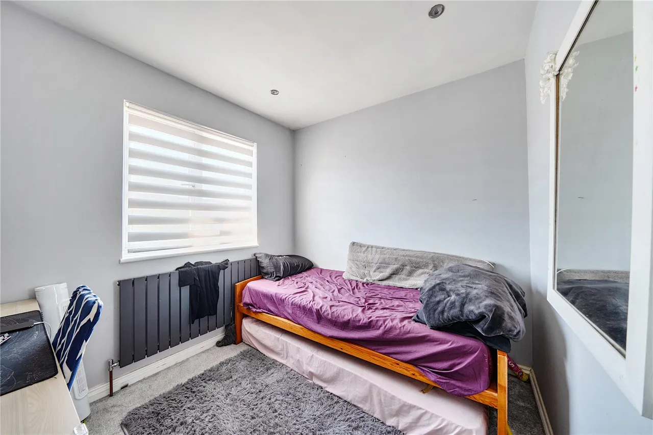 Newcourt, Uxbridge, UB8, photo 13