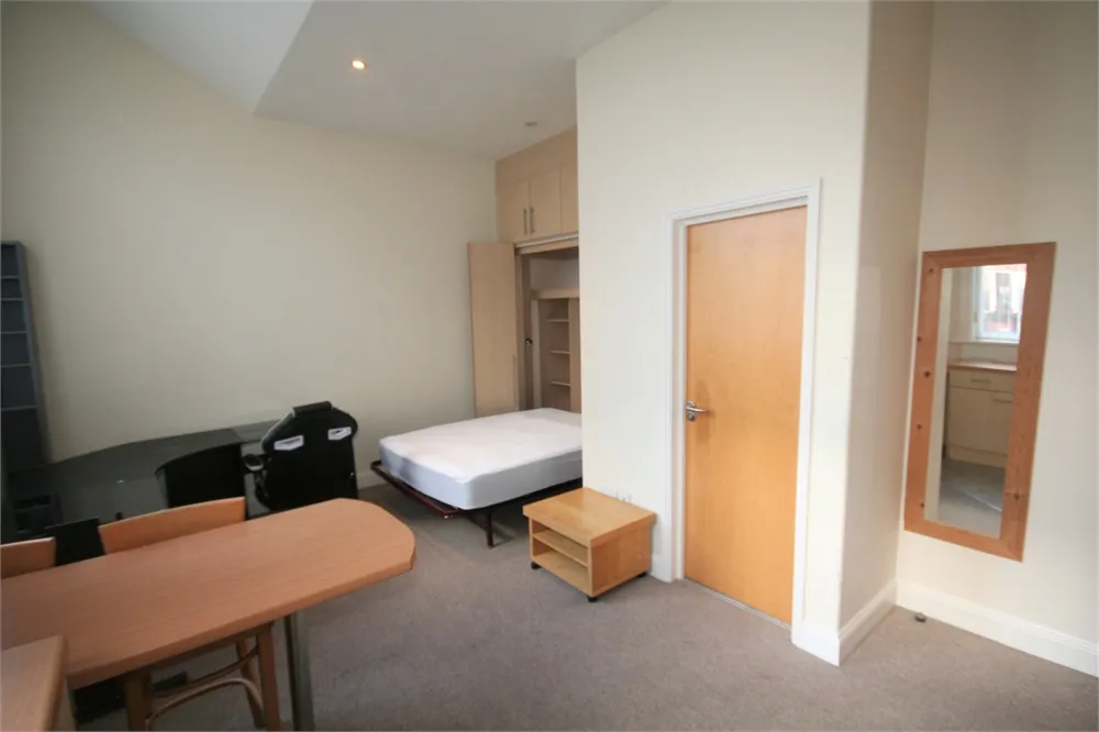 Pembroke Buildings, Cambrian Place, Swansea, West Glamorgan, SA1 1RL, photo 2
