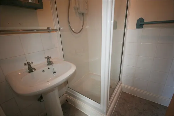 Pembroke Buildings, Cambrian Place, Swansea, West Glamorgan, SA1 1RL, photo 5
