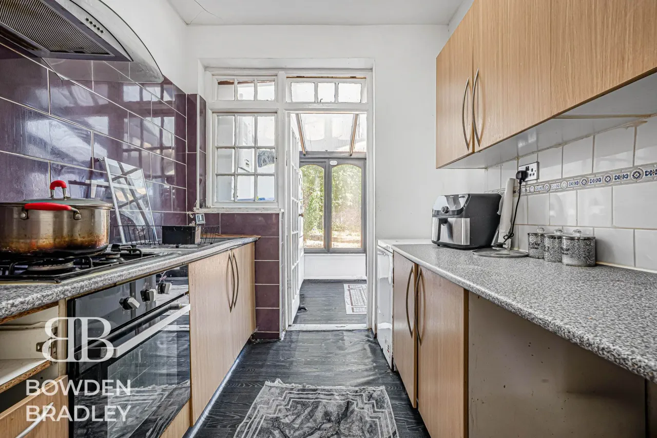 Cranley Drive, Ilford, IG2, photo 4