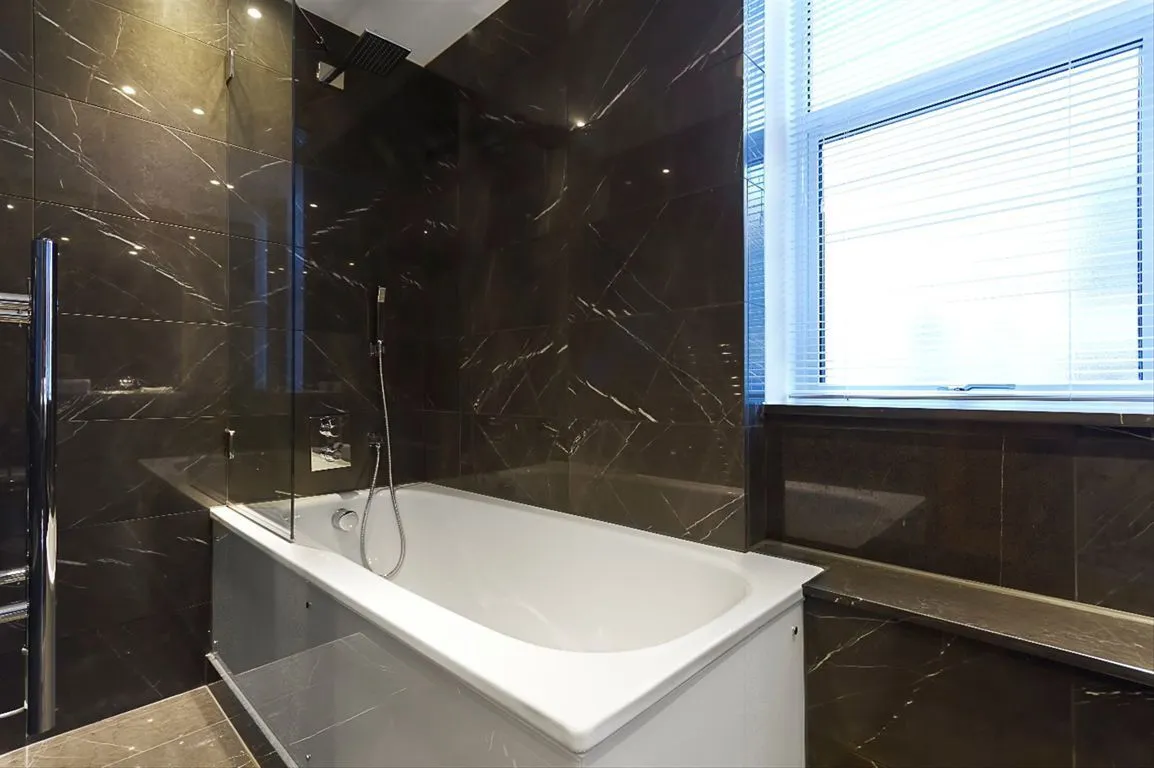 4-7 Red Lion Court, London, photo 6