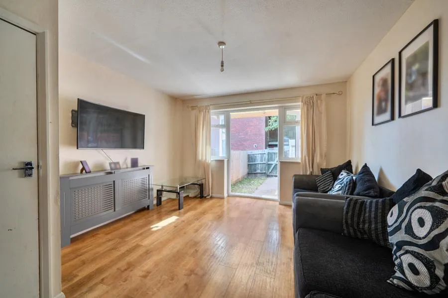 The Pentlands, High Wycombe, HP13, photo 2