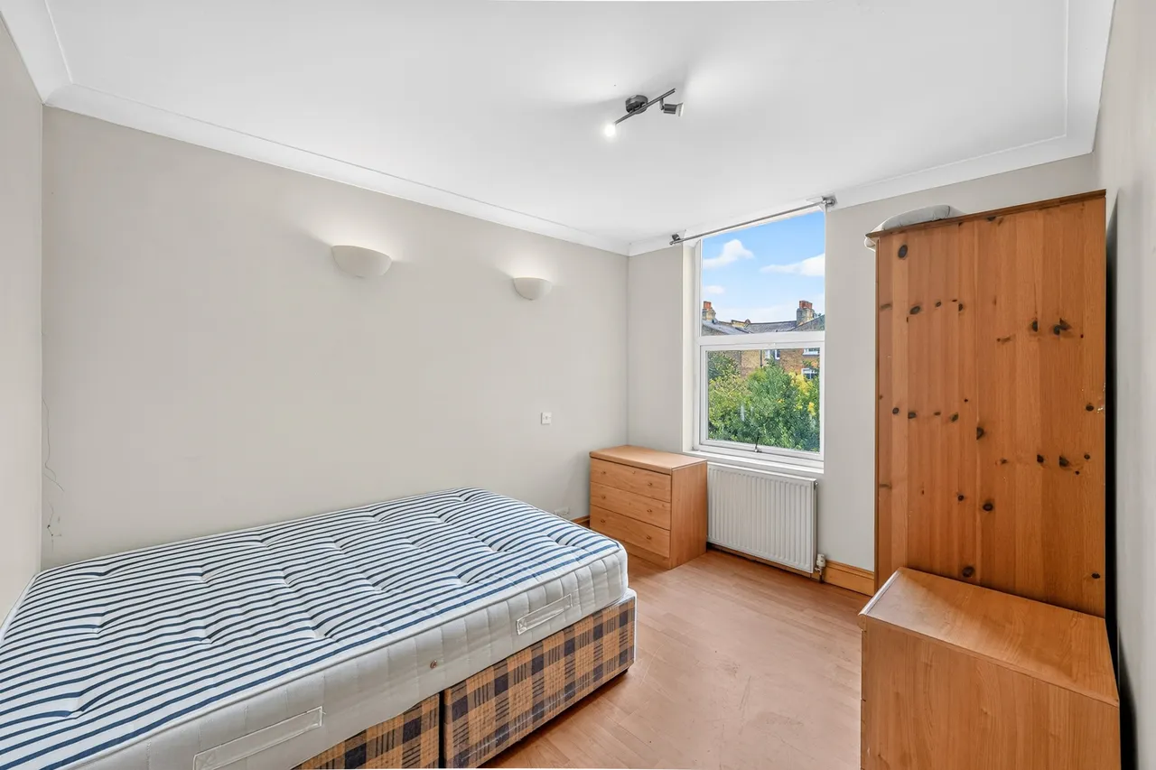 Tooting Bec Road, London, SW17, photo 10