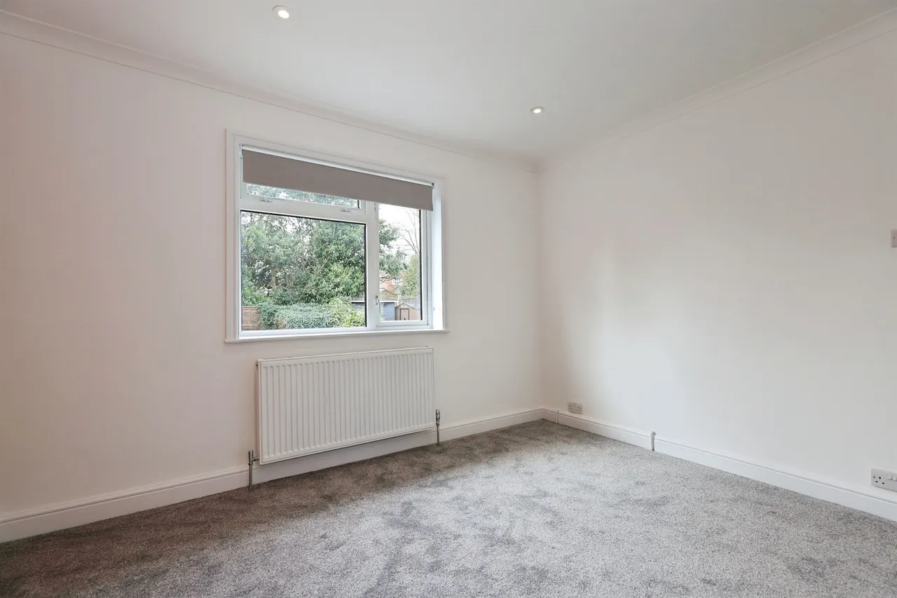 Tomkinson Drive, Kidderminster, photo 9