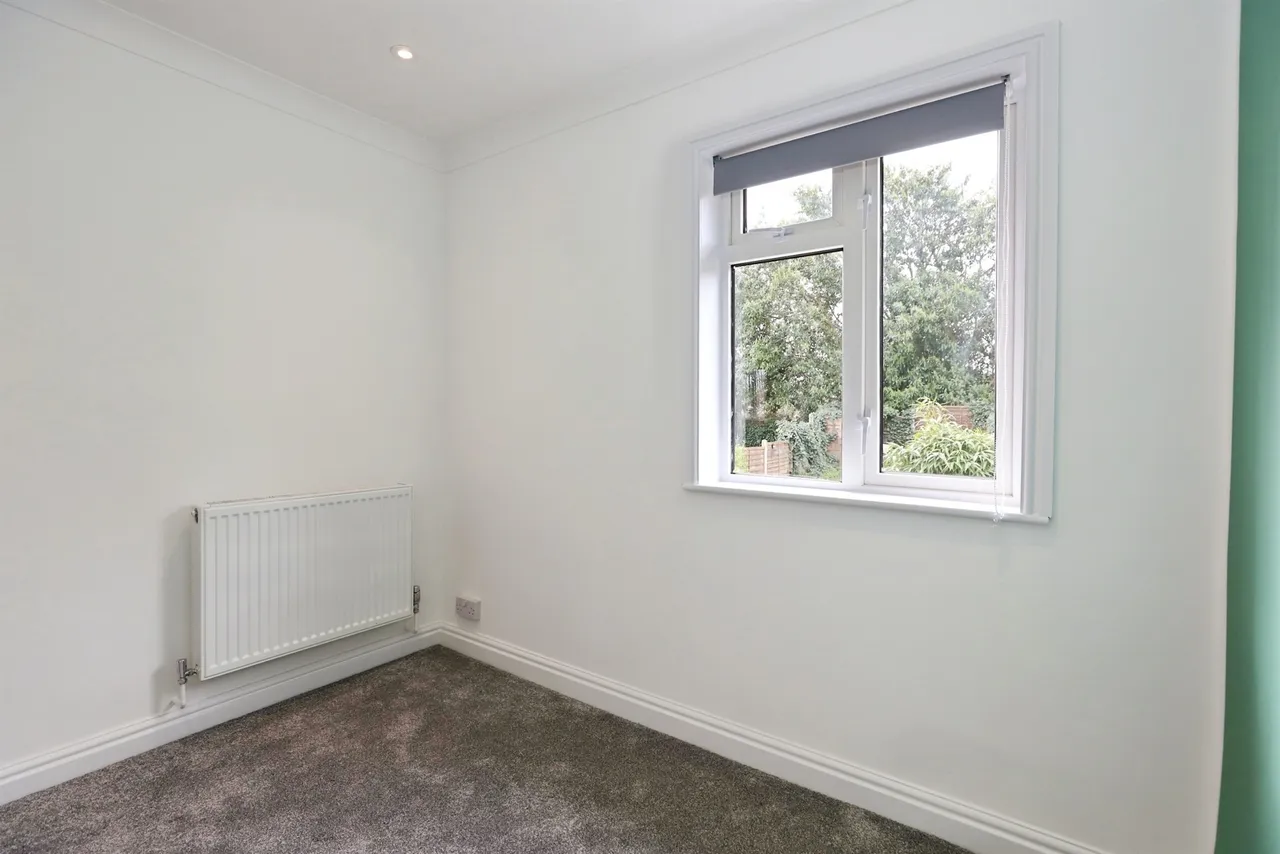 Tomkinson Drive, Kidderminster, photo 10
