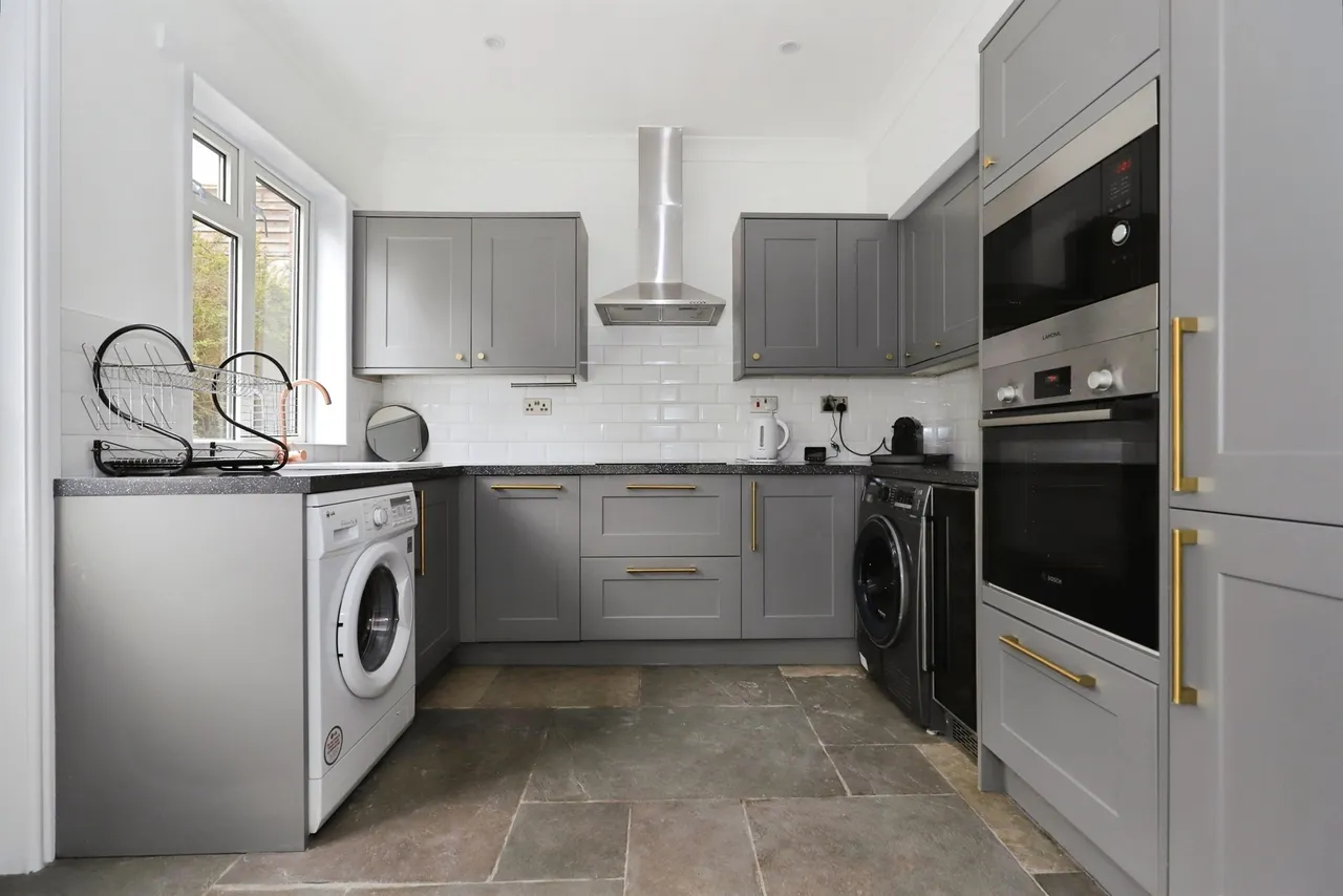 Tomkinson Drive, Kidderminster, photo 6