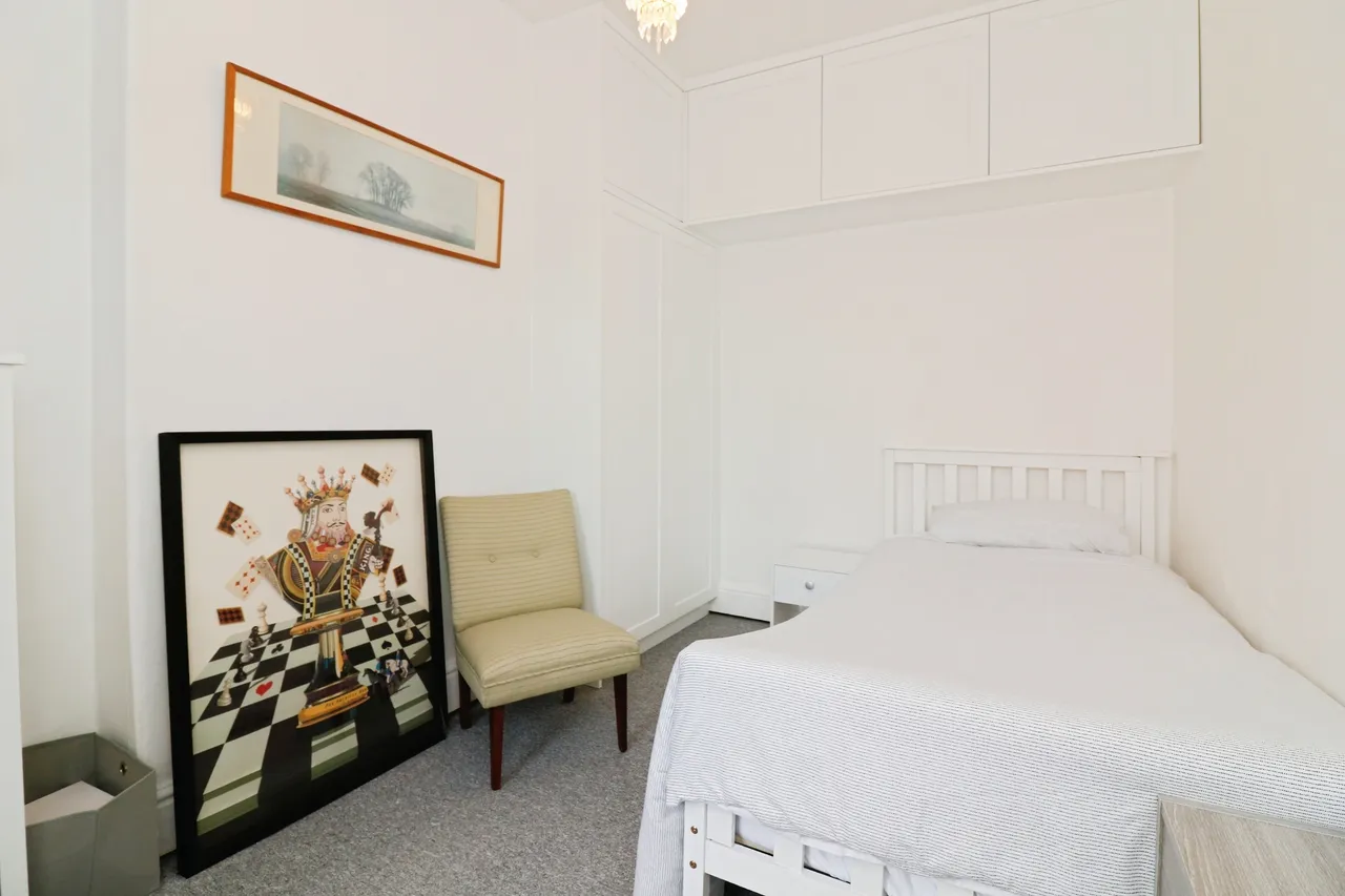 Warwick Street, Southport, photo 9