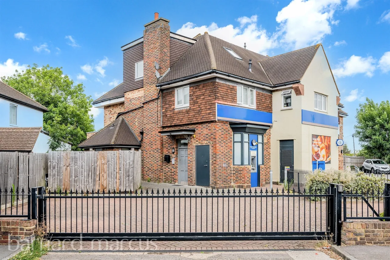 2 bed flat for sale — Ruxley Lane, Epsom