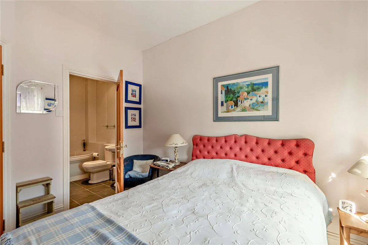 Queens Gate, Harrogate, HG1, photo 11