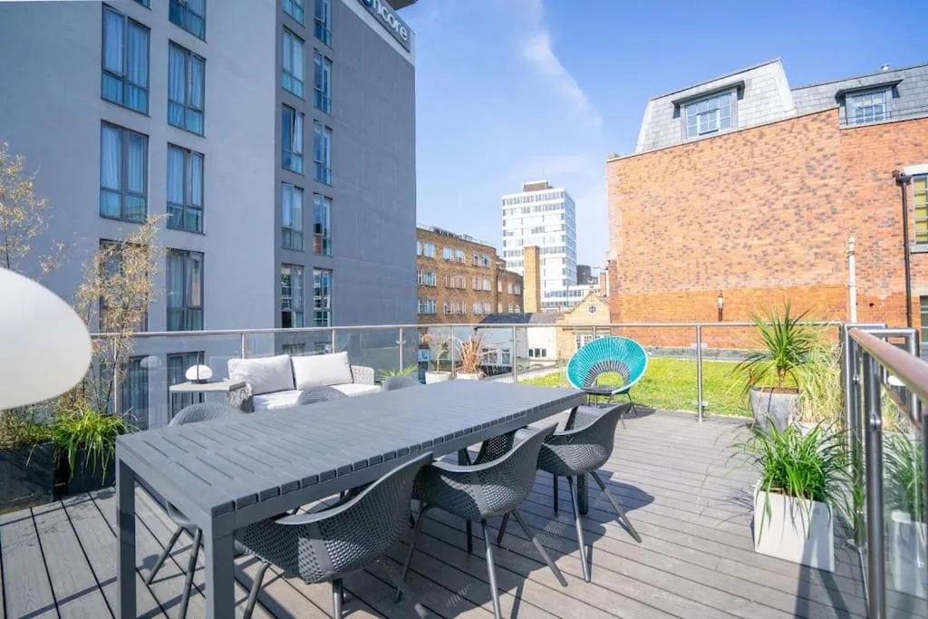 2 bed flat for sale, Yeoman Street, LE1