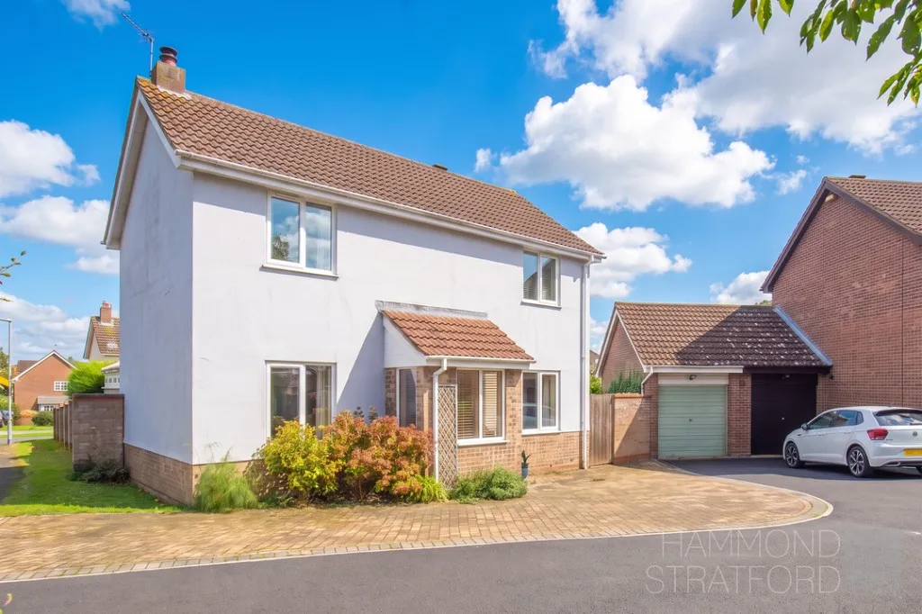 3 bed house for sale, Churchfield, Cringleford