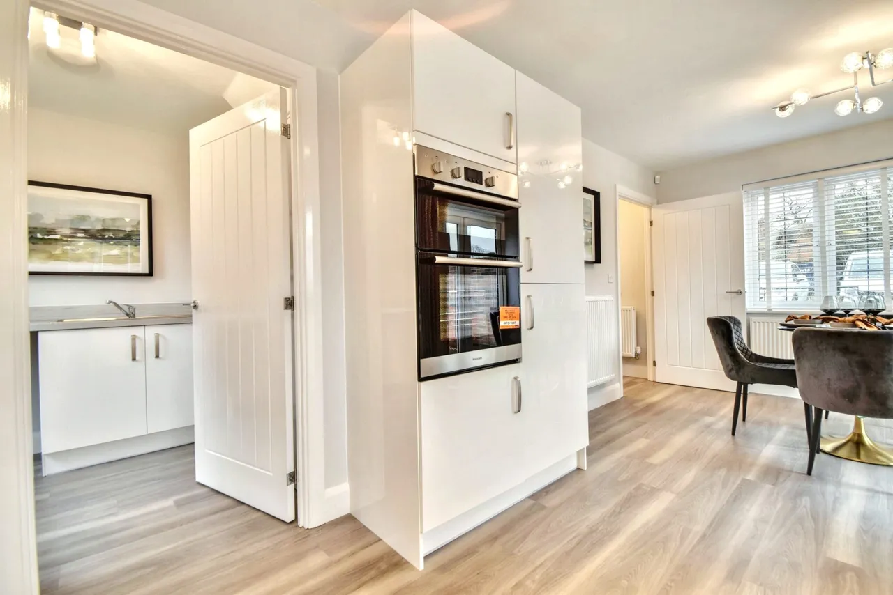 Clayton Road, Newcastle-under-Lyme, ST5, photo 6