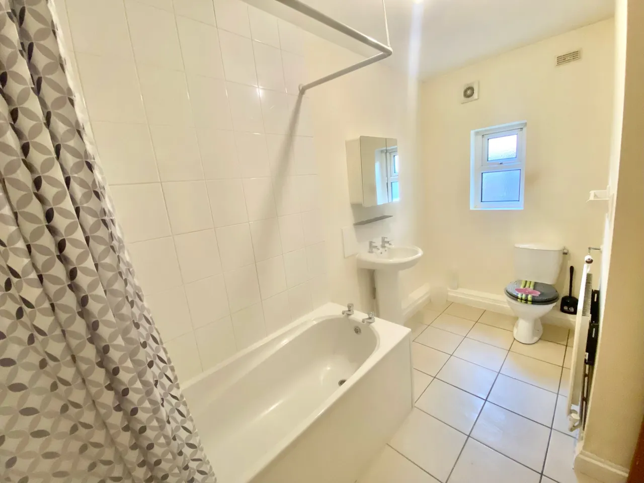 Clapham Road, Bedford, MK41, photo 7