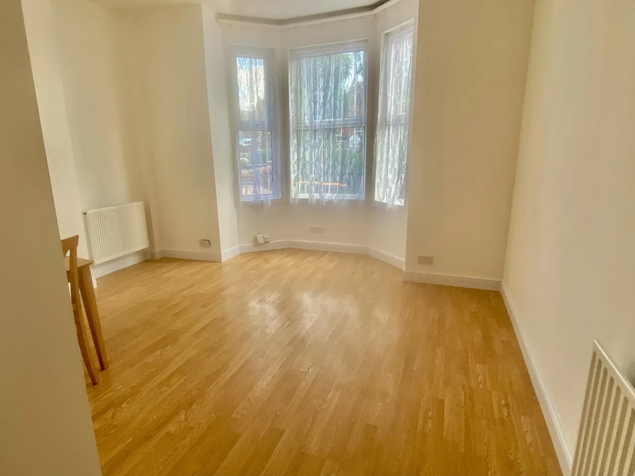 Clapham Road, Bedford, MK41, photo 2