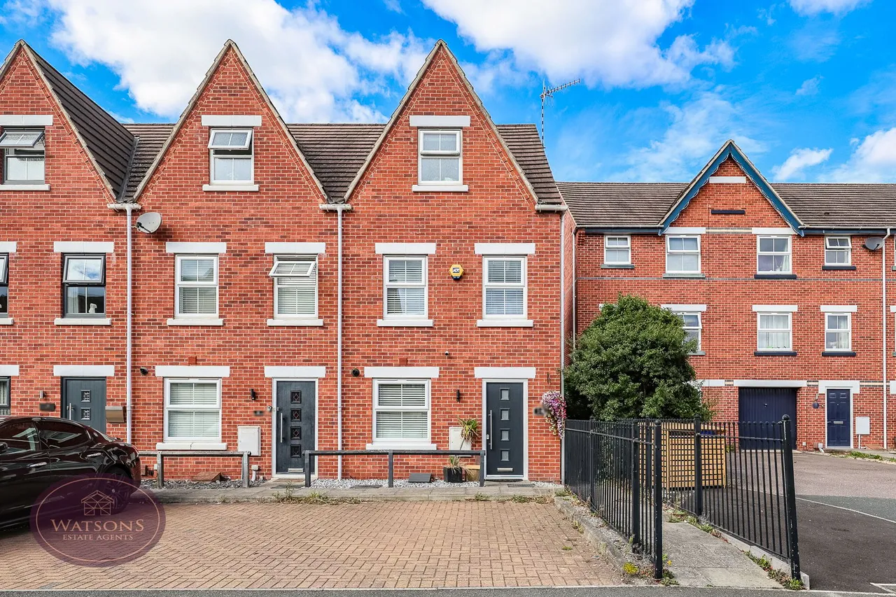 3 bed house for sale, Grey Meadow Road, Ilkeston