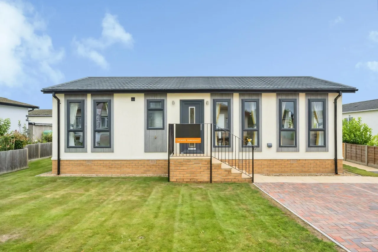 2 bed park home for sale, Palm Grove Court, Thorne, DN8